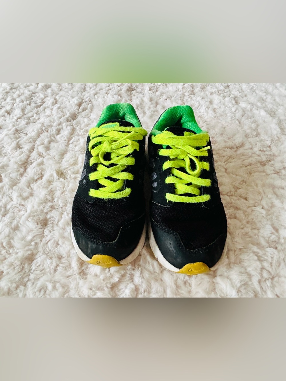 Nike Kids Athletic Sneakers Black & Green